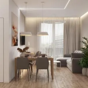 Exquisite In The Old Center * Varsó