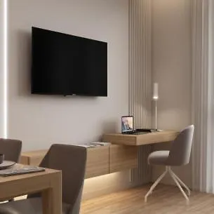 Exquisite In The Old Center